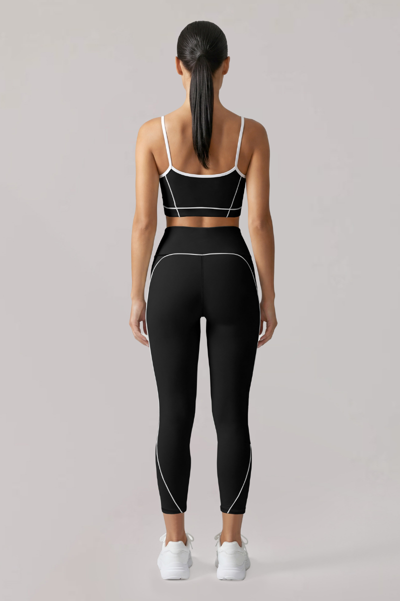 Women's Contrast-Line Bra And Capri Leggings Yoga Set