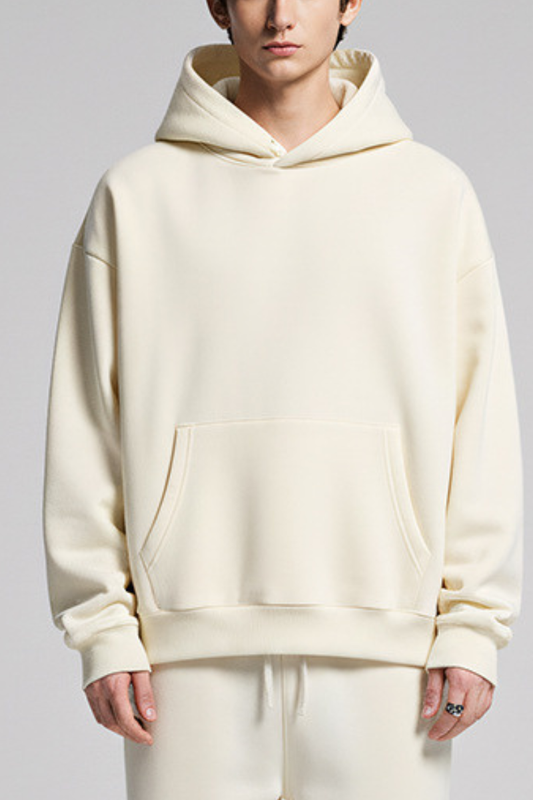 Insulated and thick-cuffed hoodie
