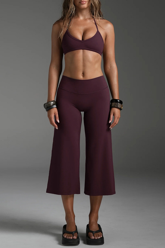 Women's Halterneck Bra And Wide-Leg Capri Pants 2-Piece Set
