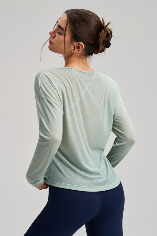 Women's Loose Lightweight Sheer Solid Long-Sleeved Top