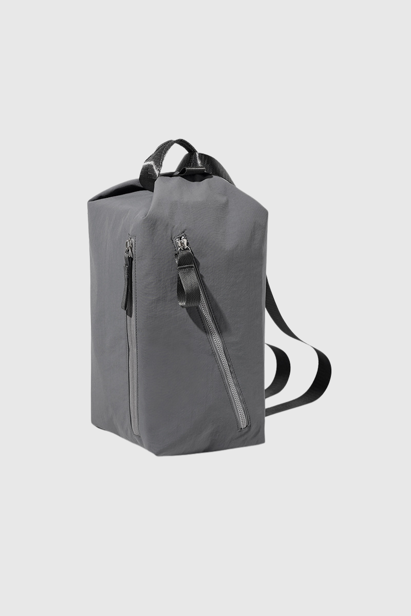 Fashionable Waterproof Cross-Body Cycling Fitness Bag