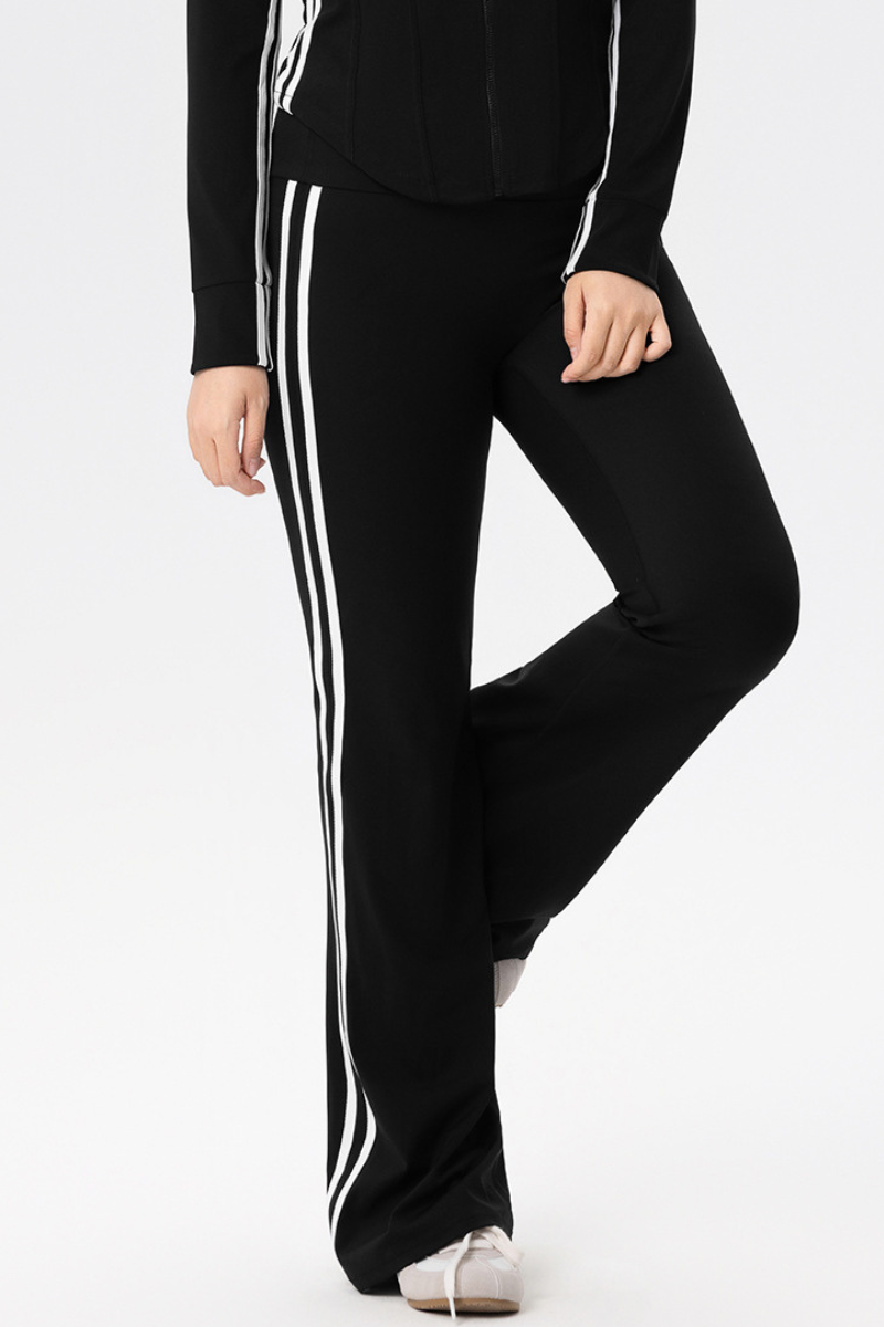 Plus Size Women's Color Block Side-Stripe Flared Yoga Pants