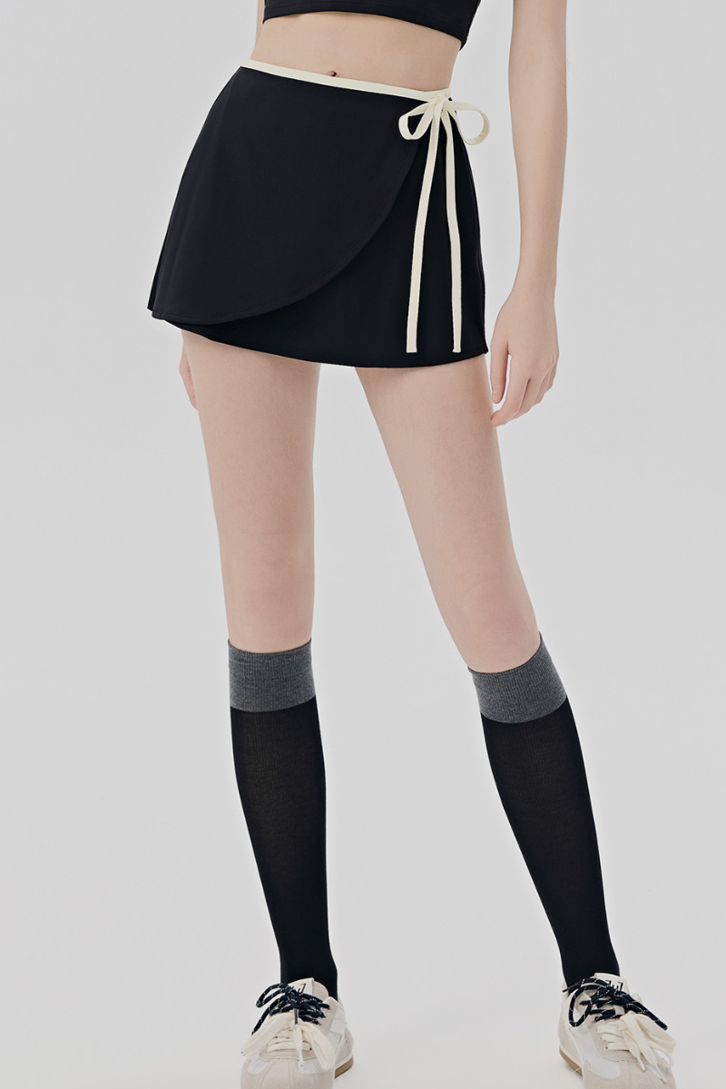 Women's Color-block Tie-waist Anti-exposure Sports Skirt