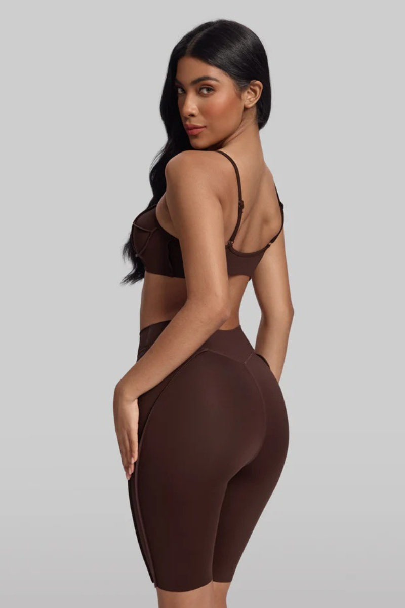 Women's High-Waisted Seam Detail  Naked Feel Yoga Shorts