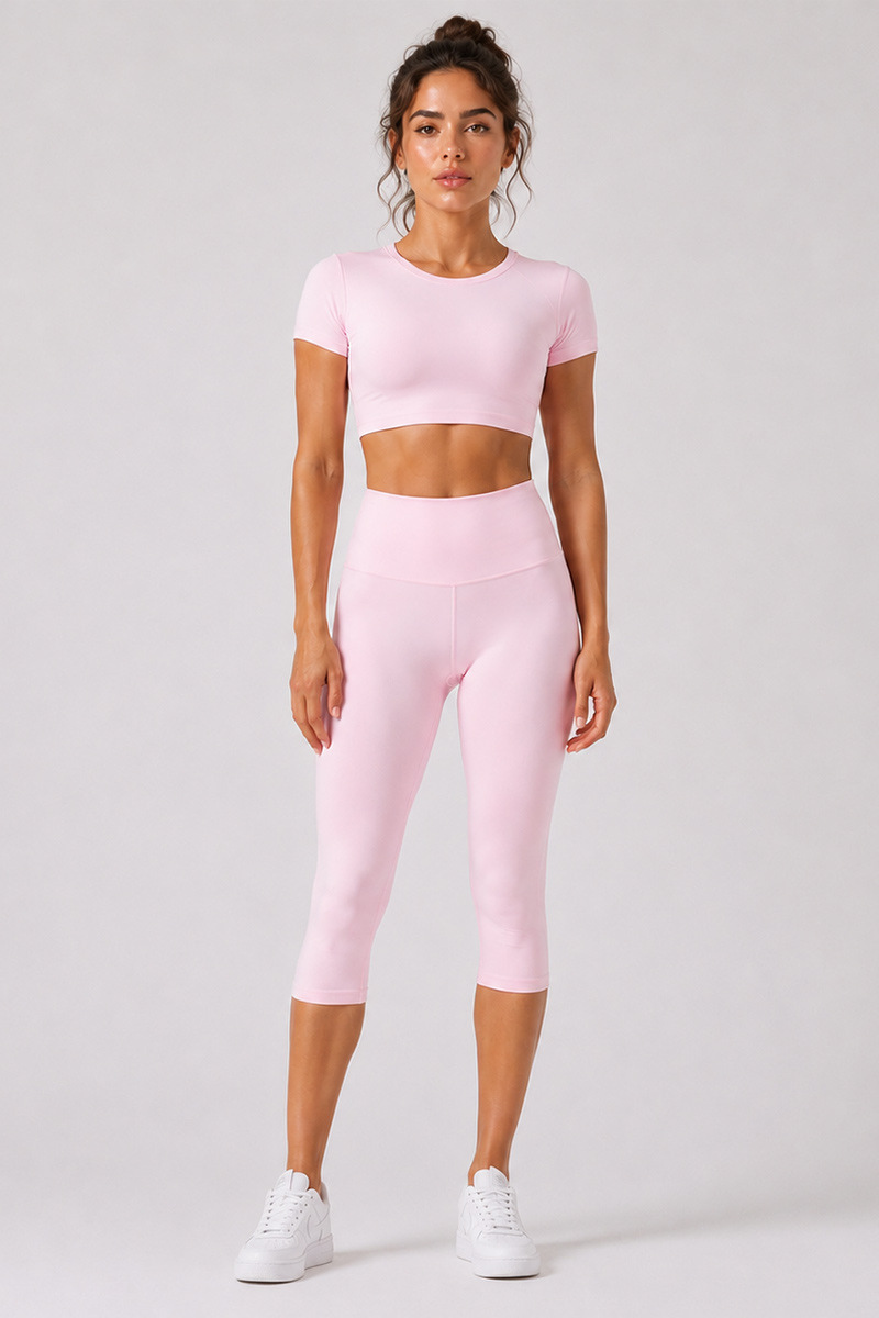 Women's Cropped T-shirt & Capri Leggings Workout Yoga Sets