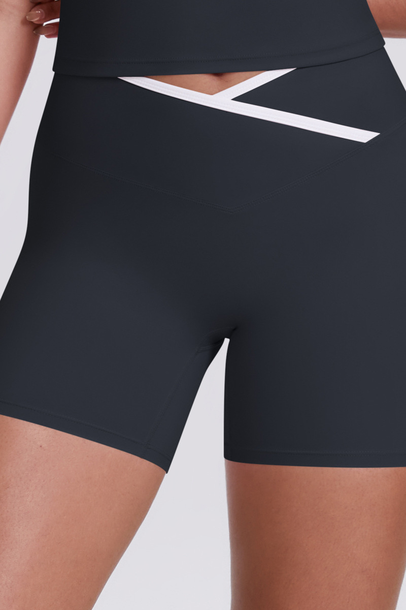 Women's Color Block Crisscrossed Tight-Fitting Shorts.