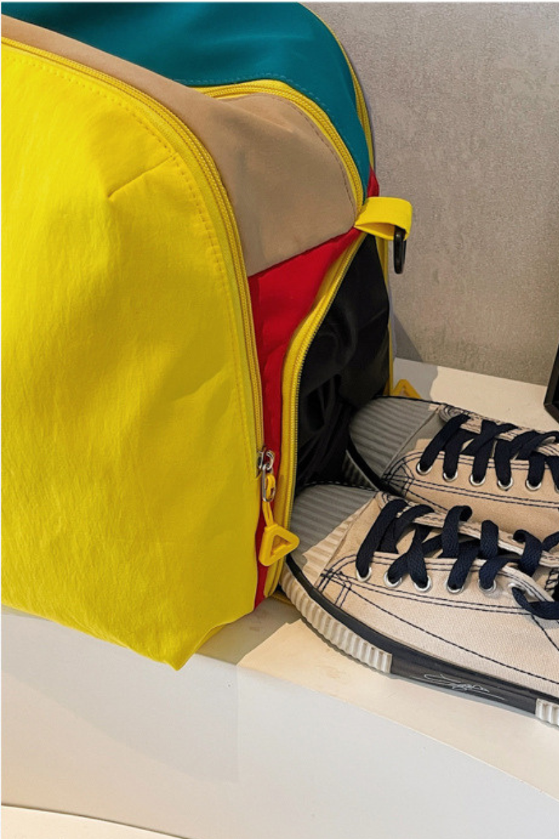 Dopamine Color Scheme 2-in-1 Handheld & Crossbody Sports Bag