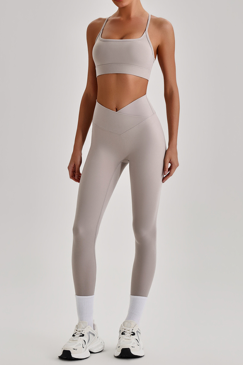 Women's  Crisscross Back Bra & V-Waist Yoga Leggings Set