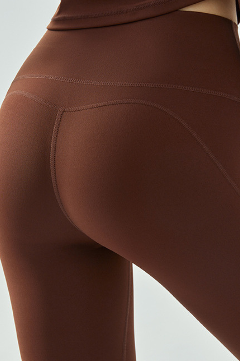 Women's Athletic High-Waisted Slim Fit Solid Flared Pants