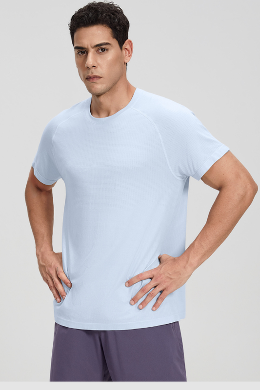 Men's Summer Seamless Mesh Quick-Dry Breathable Tee