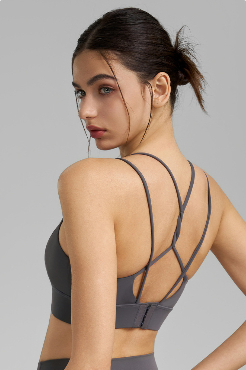 Women's Athletic U-Neck Crisscross Back Sports Bra
