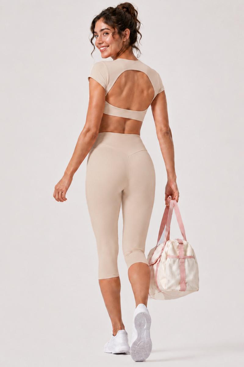 Women's Cropped T-shirt & Capri Leggings Workout Yoga Sets