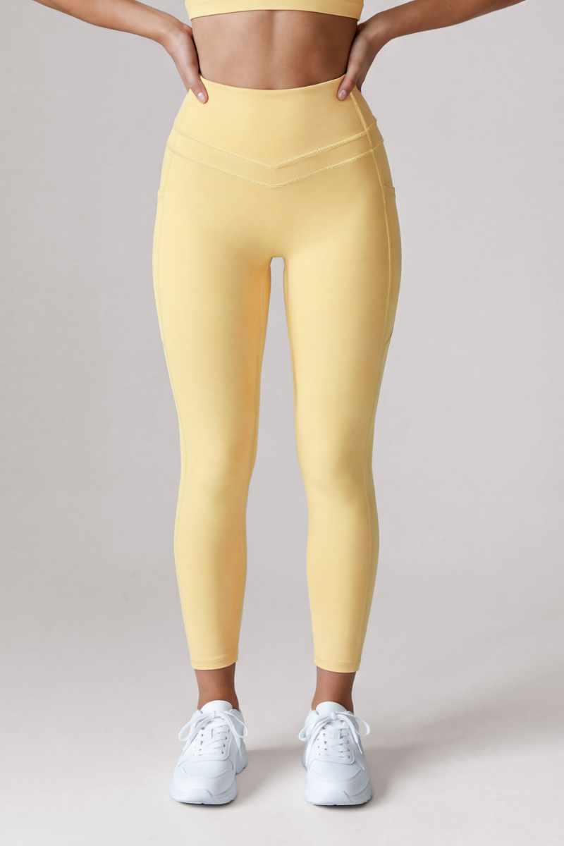 Women's Athletic High Rise Peach Butt 9/10 Yoga Leggings