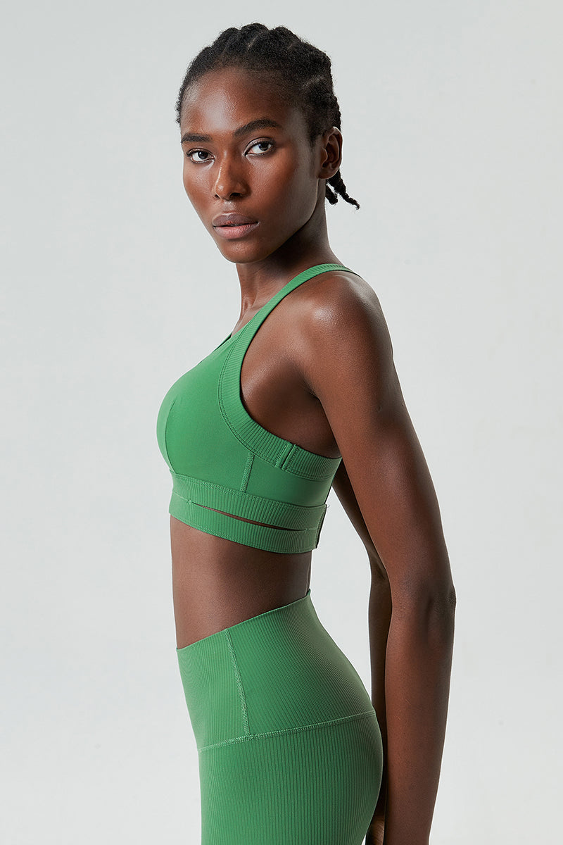 Back buckle cross-back sports bra