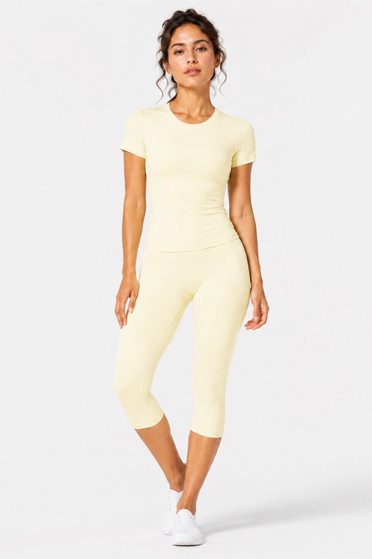Women's Cropped Crew Neck Tee & Capri Leggings Workout Sets