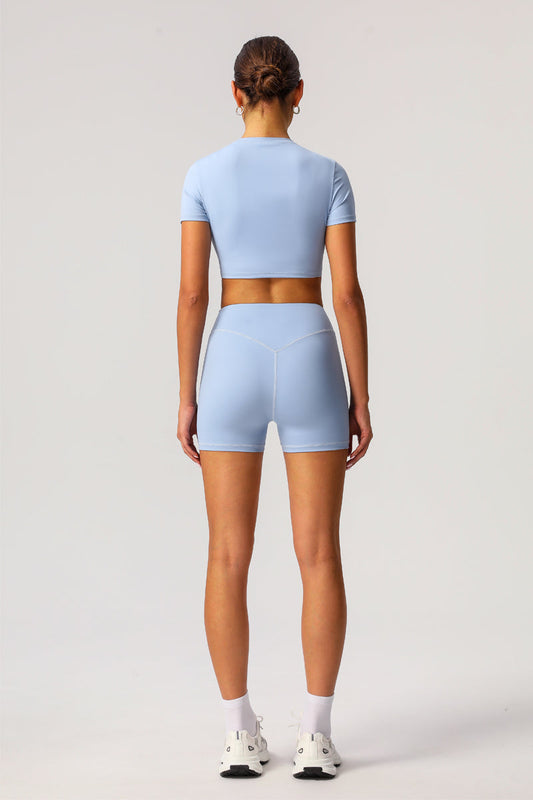 Cropped sports T-shirt + classic sports shorts 2-piece set