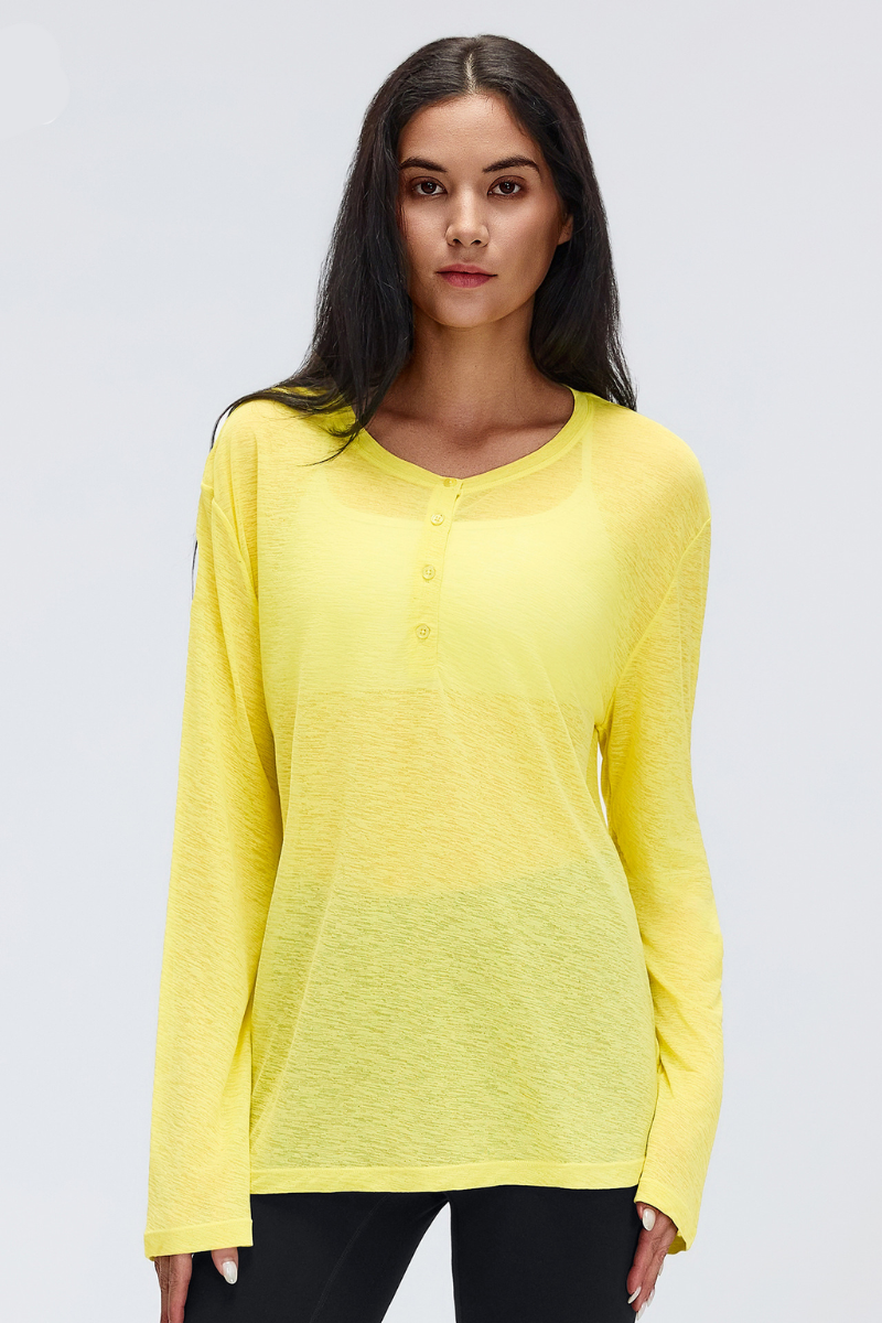 Women's 95g Ultra Light Button Placket Oversized Yoga Top