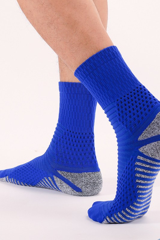 Gradient Ombre Quick-Dry Non-Slip Basketball Crew Socks