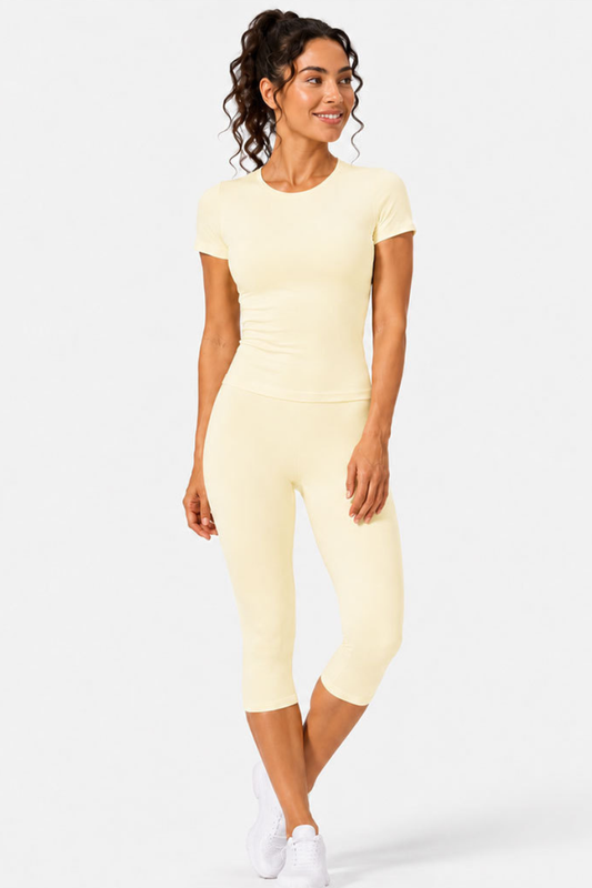Women's Cropped Crew Neck Tee & Capri Leggings Workout Sets