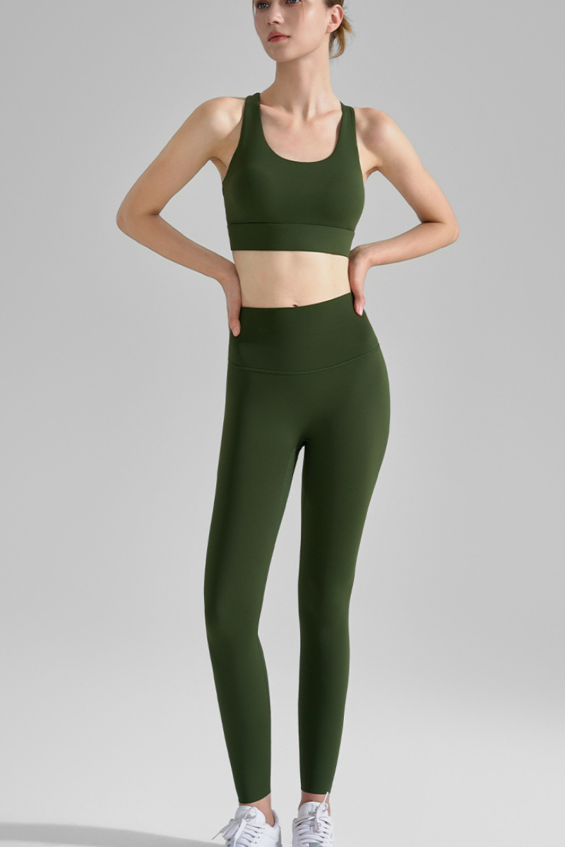 Women's Athletic Sets:U-Neck Cross Back Bra And Leggings