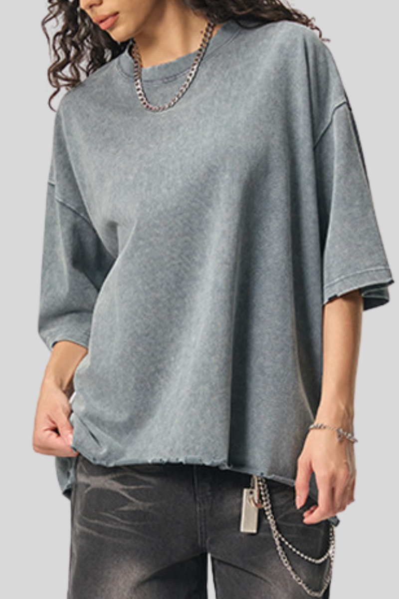 Unisex 350G heavyweight washed boxy-fit T-shirt with raw edges