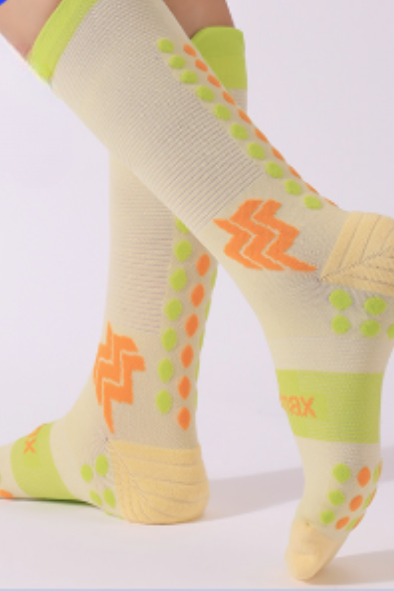 Non-Slip Cushioned Quick-Drying Long Running Socks