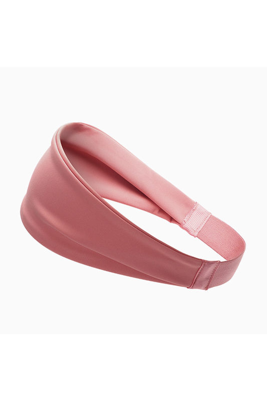 Multifunctional wide-rimmed sports headband.