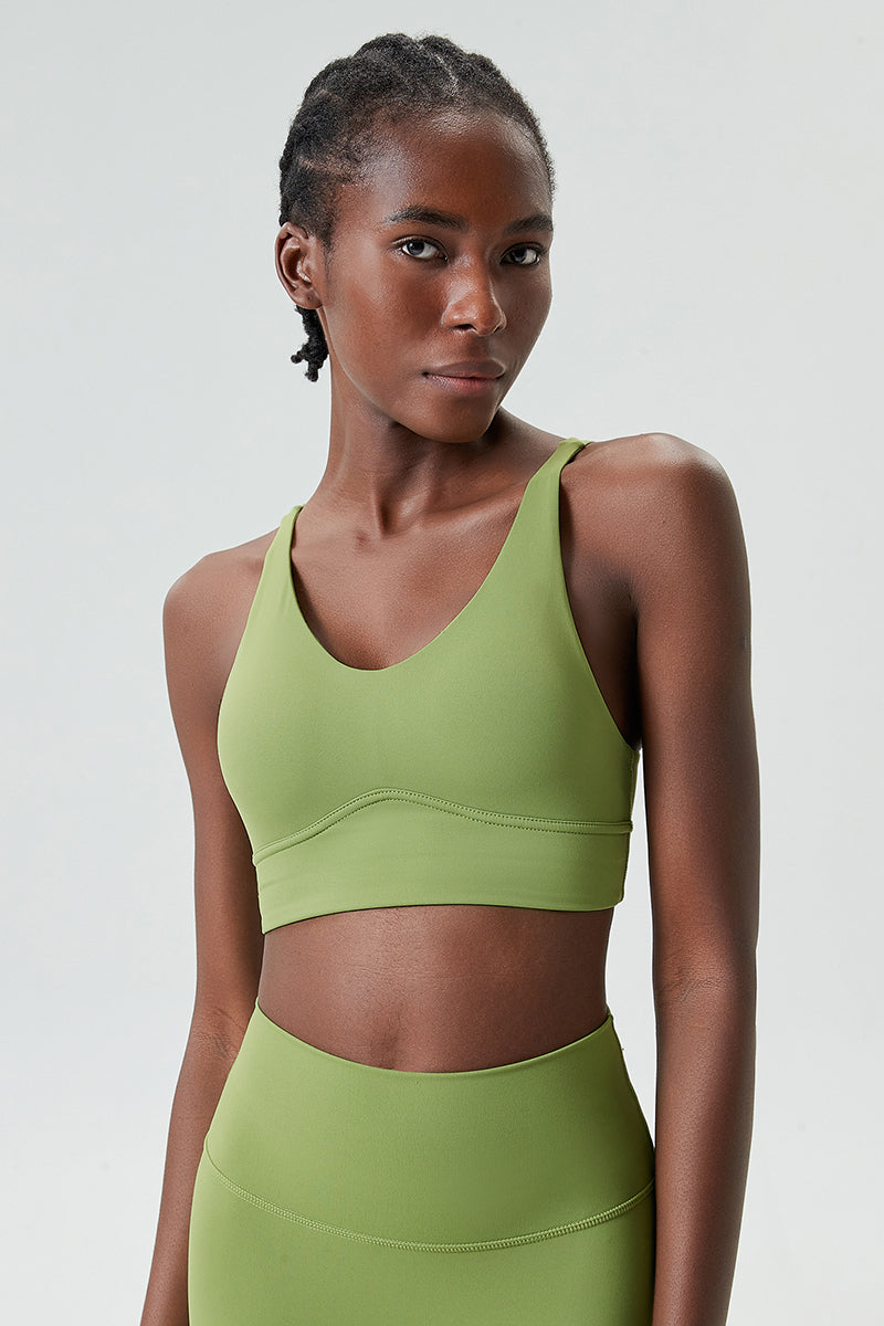 Back cross sports bra