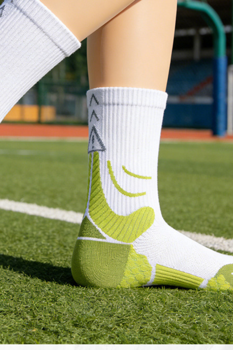 Moisture-Wicking Breathable Athletic Crew Socks
