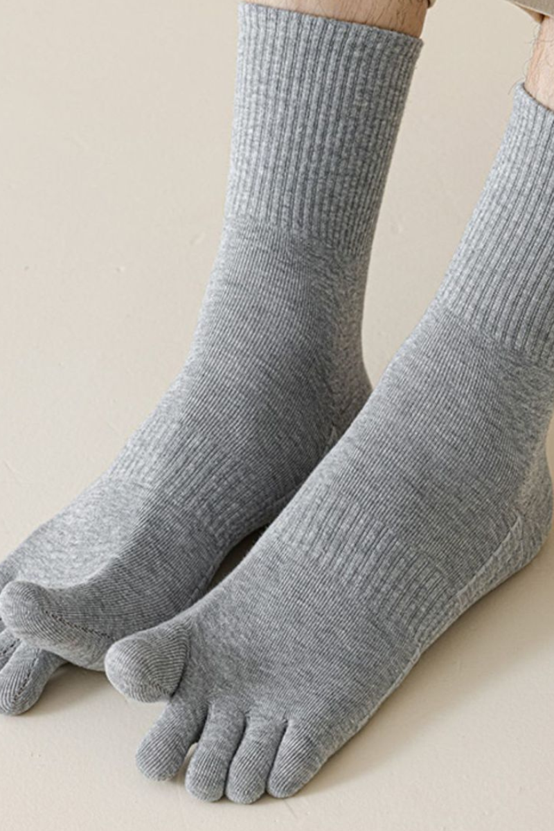 Men's High Stretch Anti-Odor Mid-Calf Five-Toe Socks