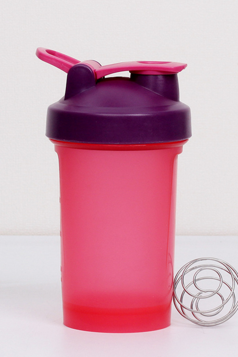 Portable Fitness Shaker Cup 400ml with Wire Ball & Scale