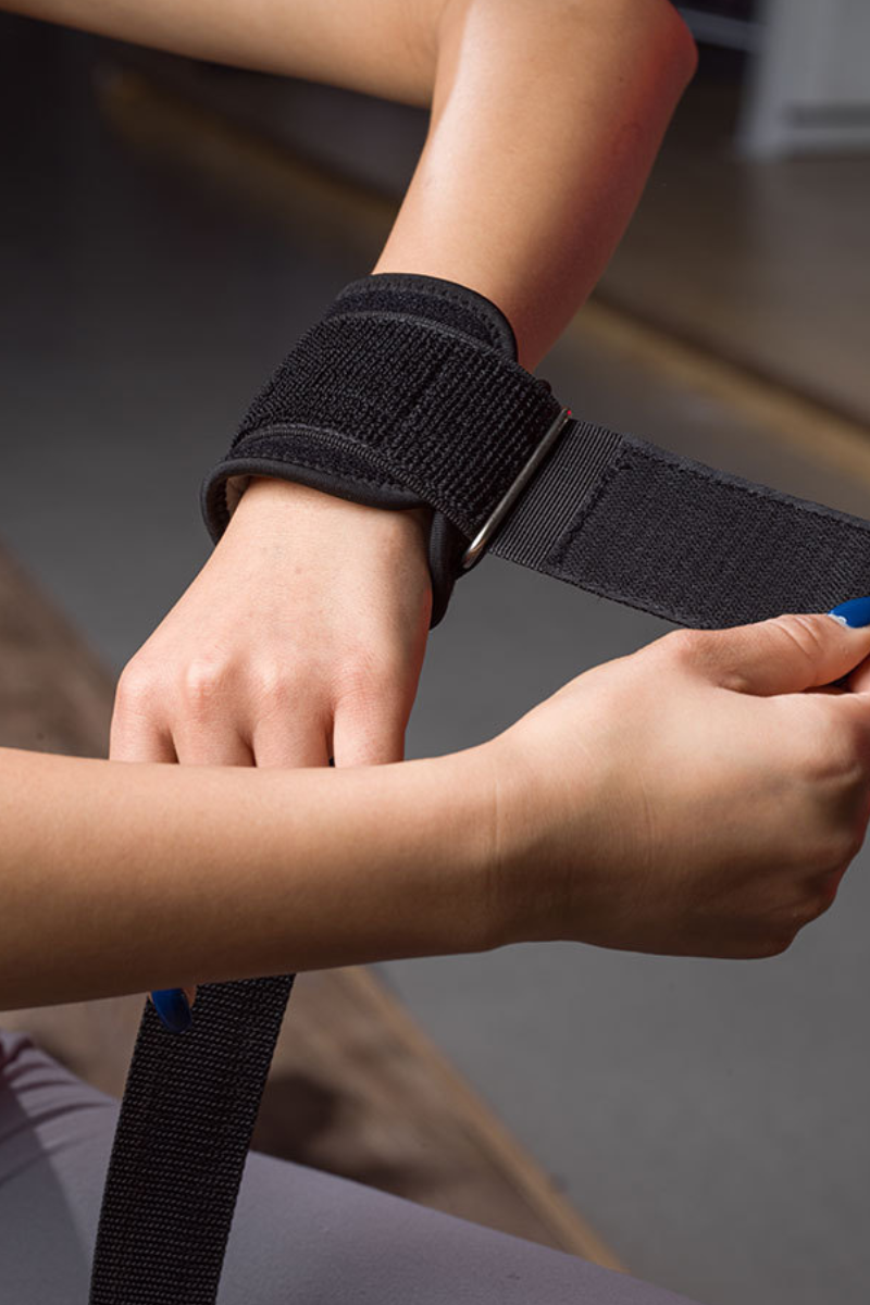 Non-Slip Compression Weightlifting Wrist Wraps