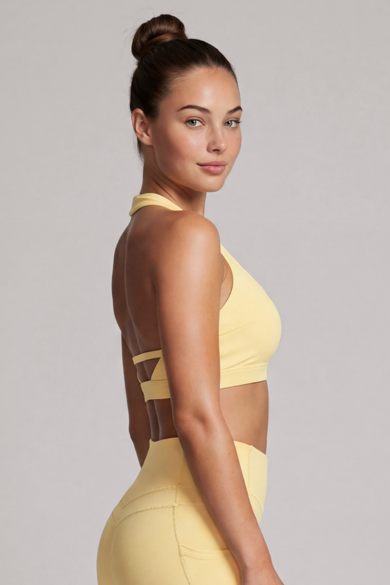 Women's Cutout Halterneck Hollow Back Solid Sports Bra