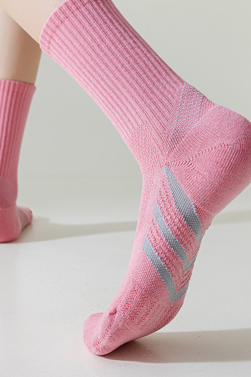 Women's Moisture-Wicking Shock-Absorbing Crew Socks