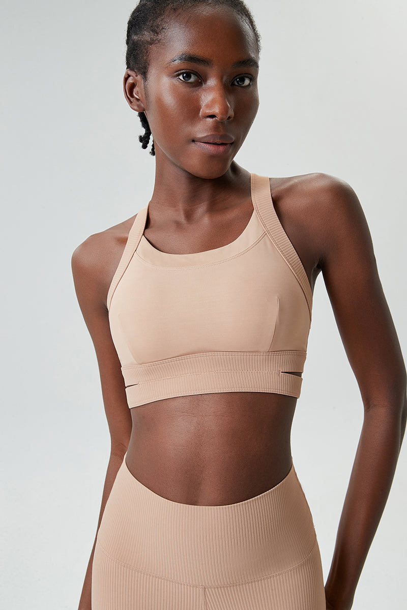 Back buckle cross-back sports bra