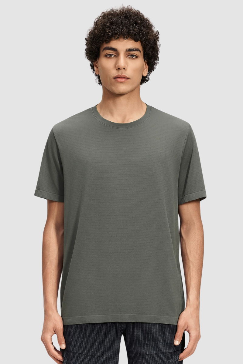Men's Summer Seamless Round-Neck Solid Sports Tee