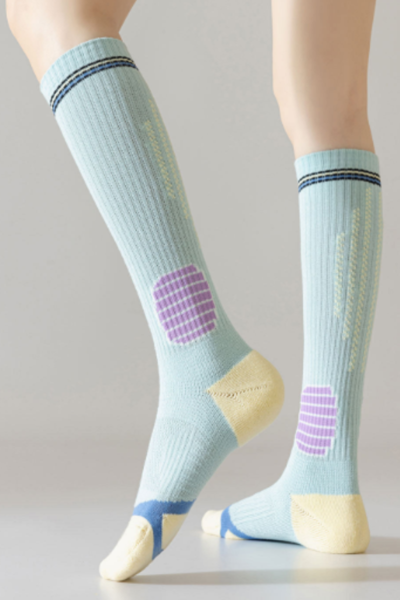 Women's Color Block High-Stretch Calf-High Spoprts Socks