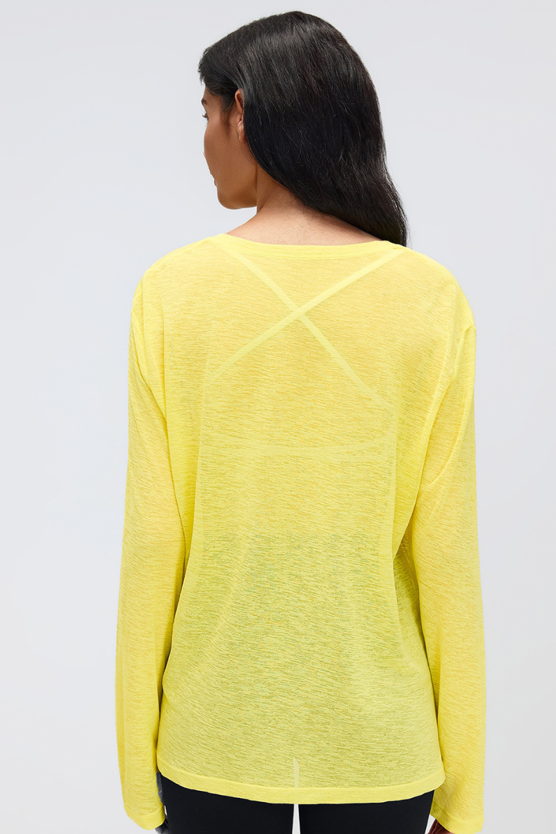 Women's 95g Ultra Light Button Placket Oversized Yoga Top