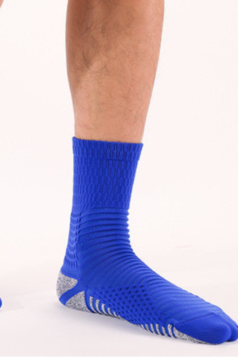 Gradient Ombre Quick-Dry Non-Slip Basketball Crew Socks