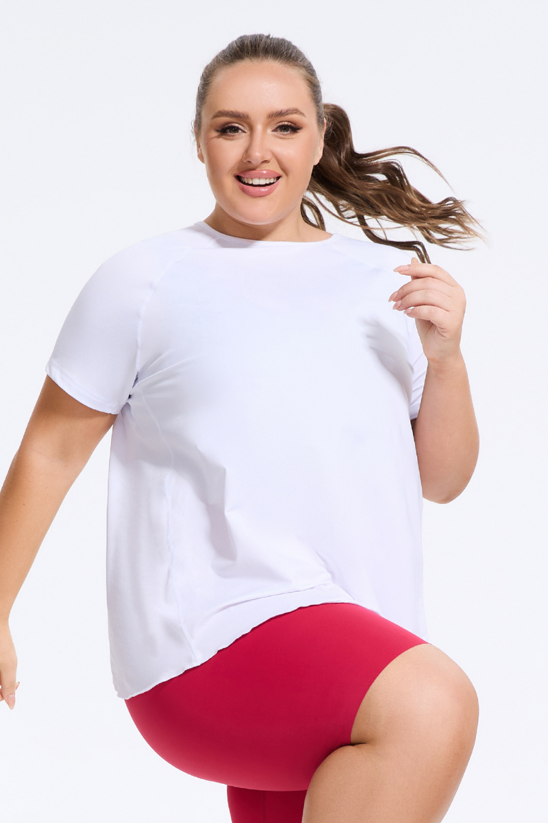 Plus Size Women's Athletic Back Reflective Slit Yoga T-Shirt