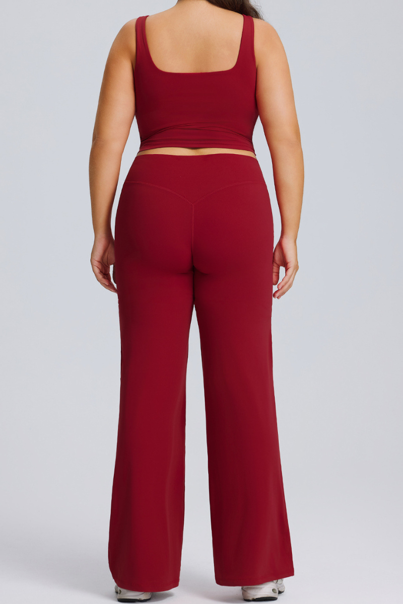 Plus Size Athletic Set :U-neckTank Top & Straight Leg Pants