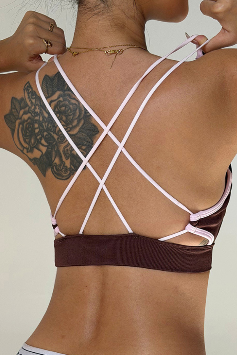 Wome's Contrast Trim Cut Out Padded Crisscross Back Sports Bra