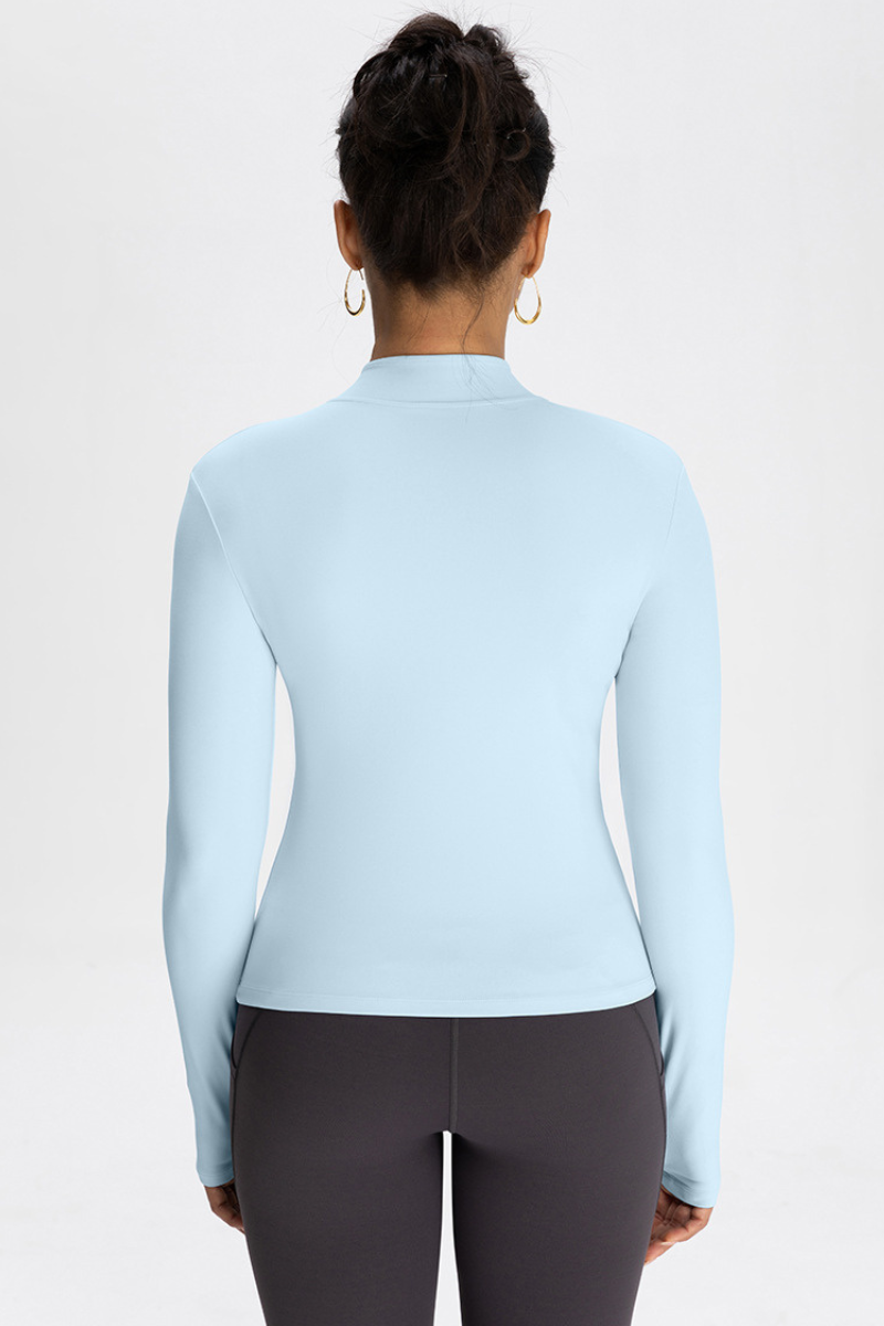 Collar-style jacket with zipper closure