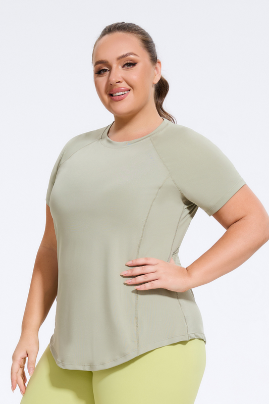 Plus Size Women's Athletic Curved Hem  Yoga T-shirt