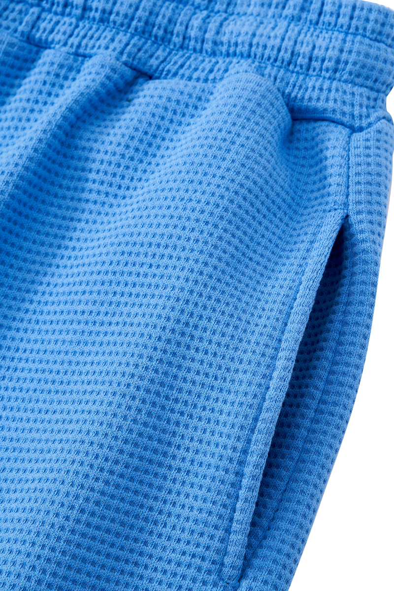 Men's Waffle Knit Set:Loose Fit T-shirt & Knee Length Shorts