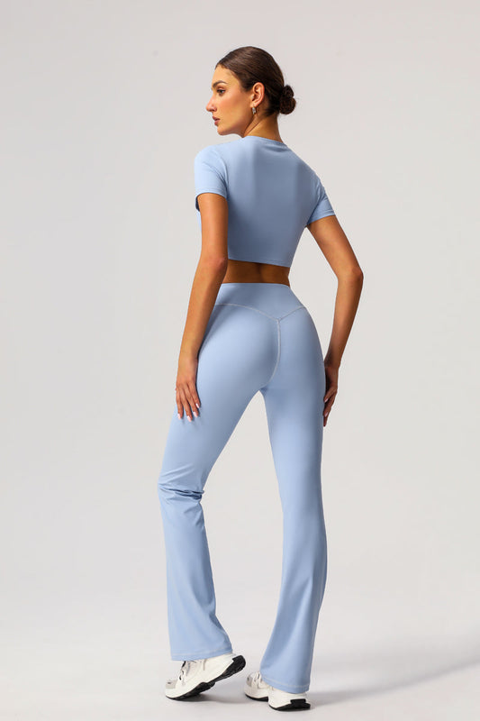 Cropped sports T-shirt + micro flared pants 2-piece set