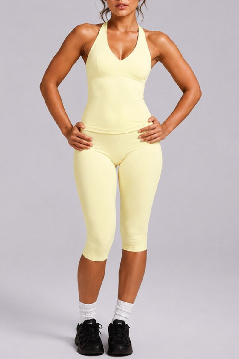 Women's Anthletic Deep V Halter Tank Top And Capri Yoga Set