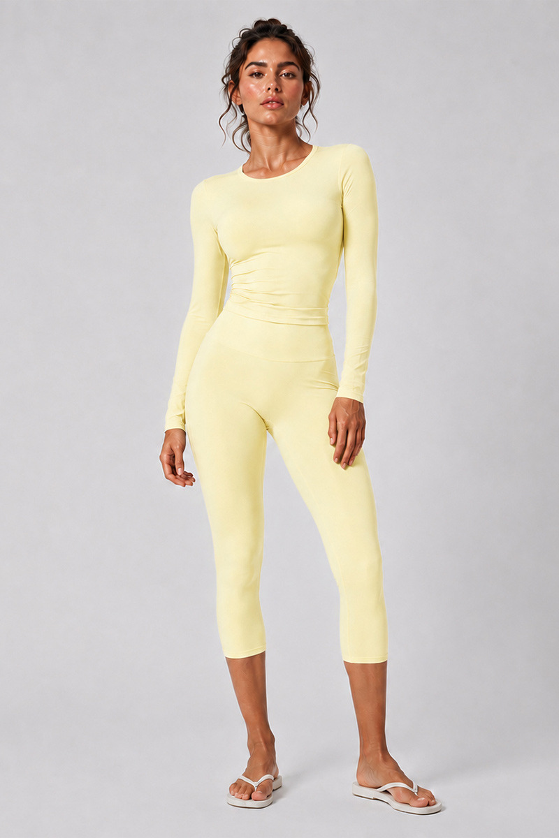 Women's Brushed Crew Neck Long Sleeve T-shirt And Capri Yoga Set
