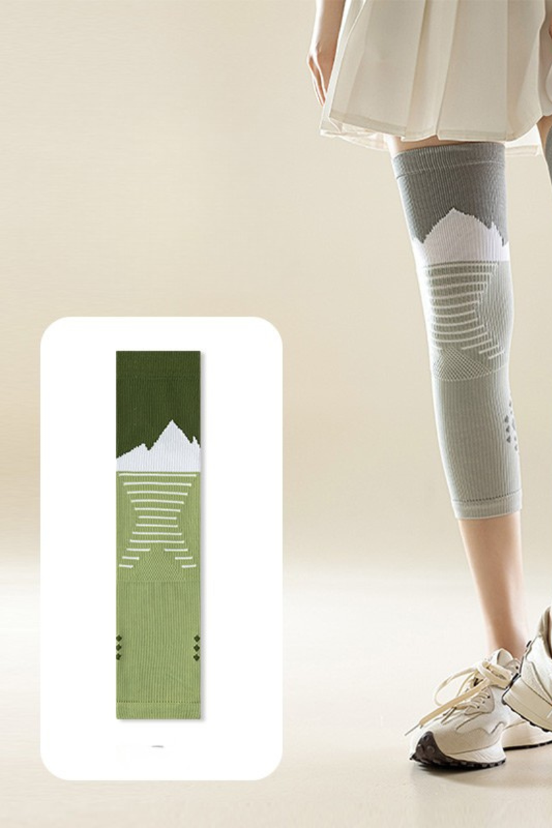 Women's Color Block Anti-Slip Sports Knee-High Socks