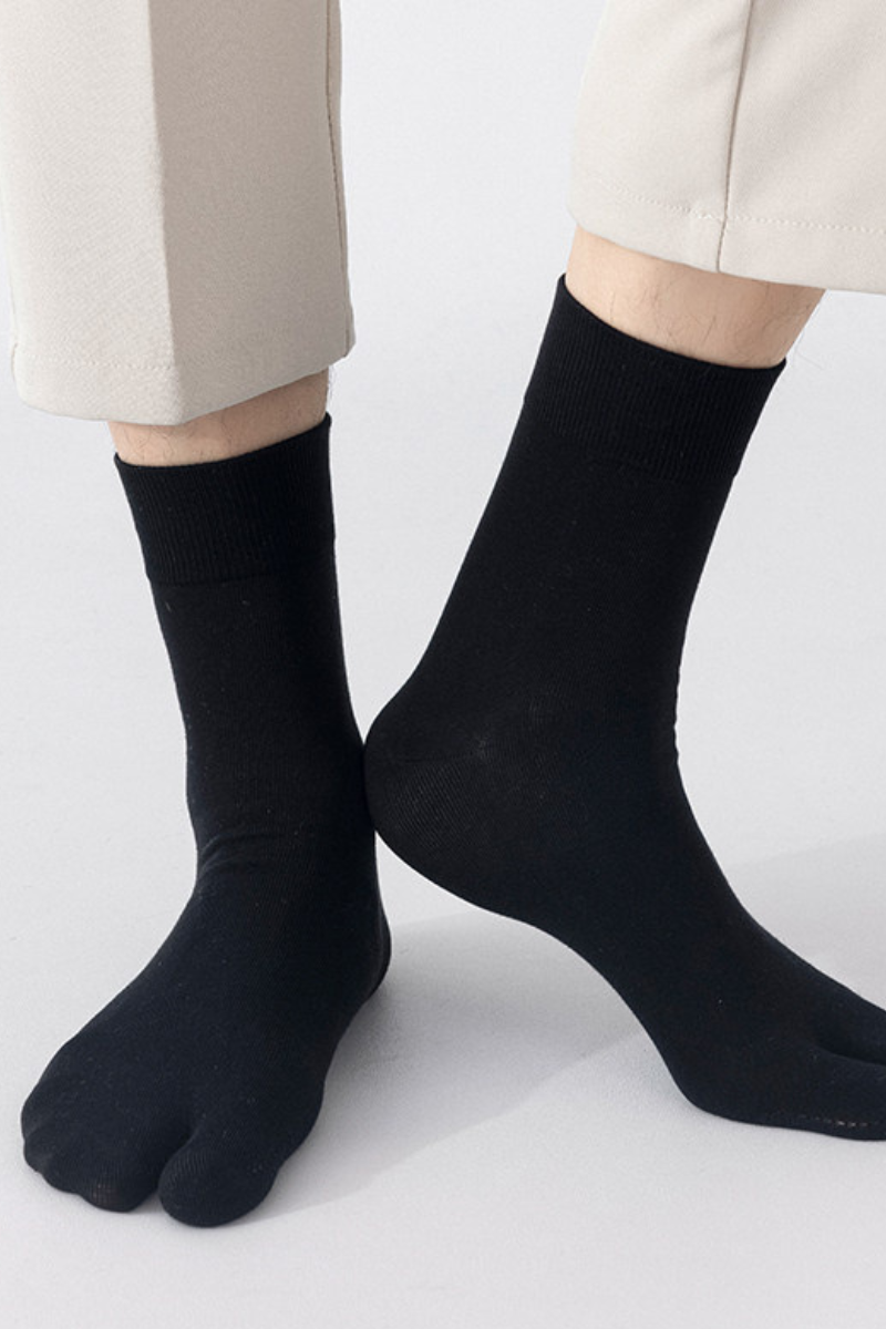 Men's Breathable Two-Toe Split Toe Crew Socks